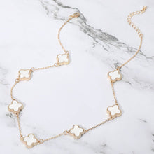 Load image into Gallery viewer, Quatrefoil Stone Station Necklace: Black Rhodium