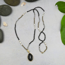 Load image into Gallery viewer, Majestic Gemstones Harmony Necklace: Onyx