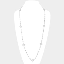 Load image into Gallery viewer, Quatrefoil Station Long Necklace: Gold
