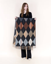Load image into Gallery viewer, Autumn Argile Fringe Scarf: BEIGE / One Size
