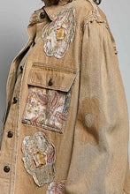 Load image into Gallery viewer, Balloon sleeve floral patch detail denim jacket: DENIM / S
