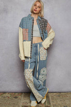Load image into Gallery viewer, Oversized sweater sleeve patchworks plaid jacket: DENIM MULTI / L
